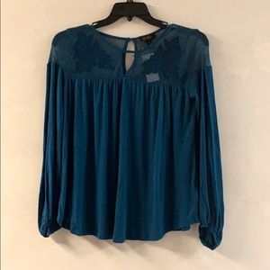 Jessica Simpson top size medium